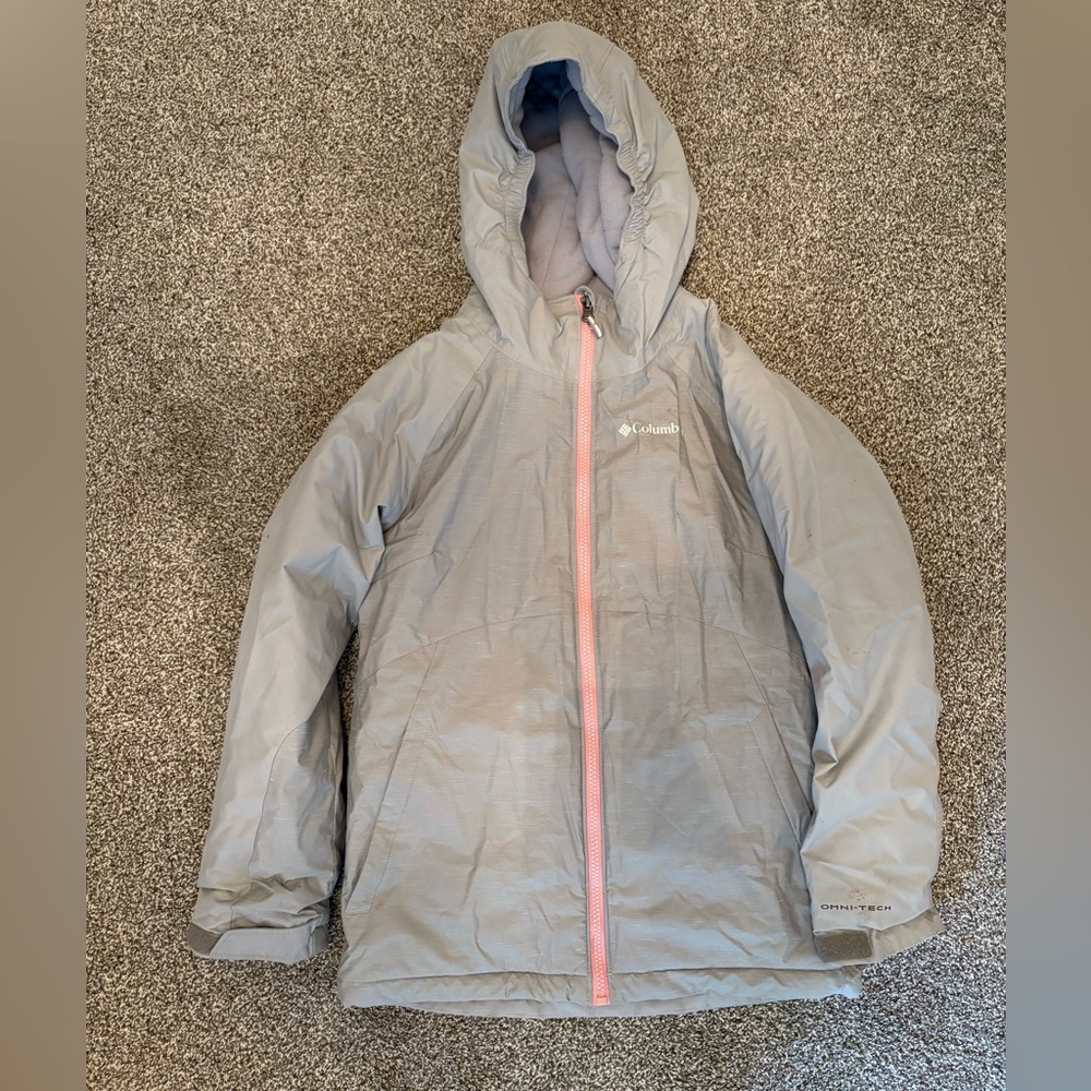 Columbia kids snow jacket size M